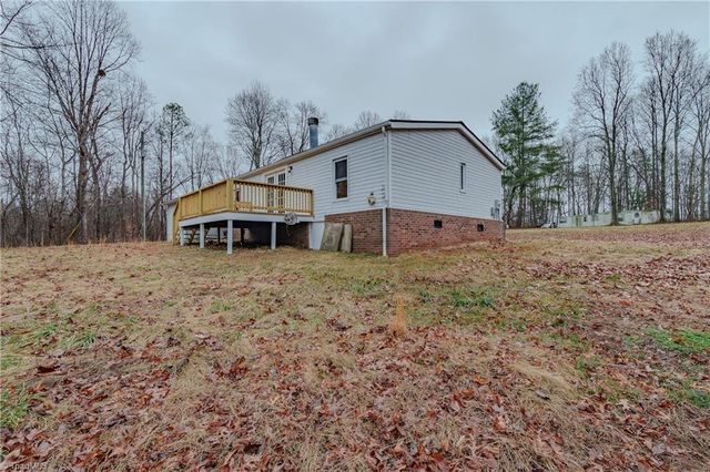 3354 Haystack Road, Mount Airy, NC 27030