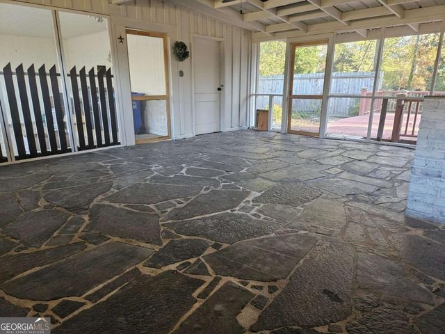 989 Rudolph Street, Gainesville, GA 30501