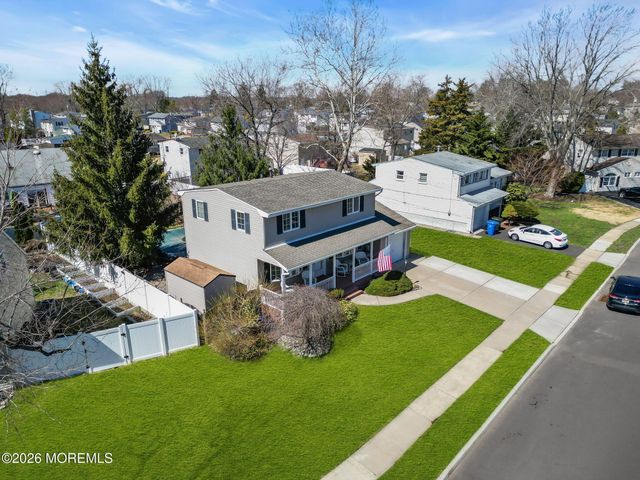 11 Glen Avenue, Old Bridge, NJ 08857