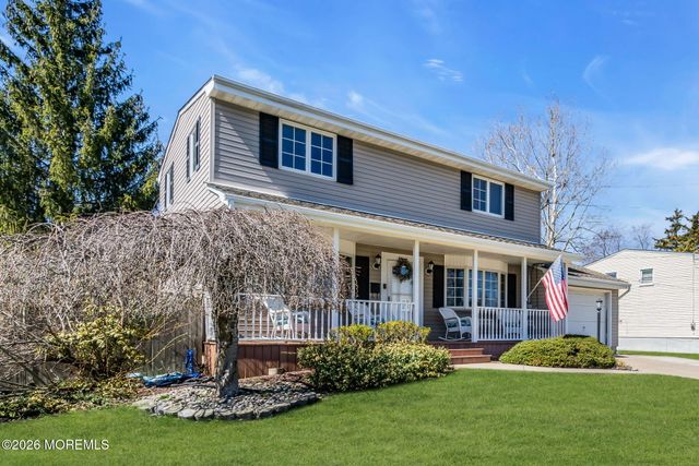 11 Glen Avenue, Old Bridge, NJ 08857