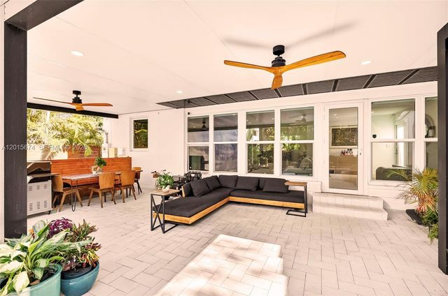 725 NE 81st St, Miami, FL 33138