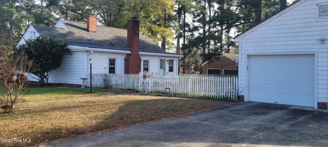 2906 Rouse Road, Kinston, NC 28504