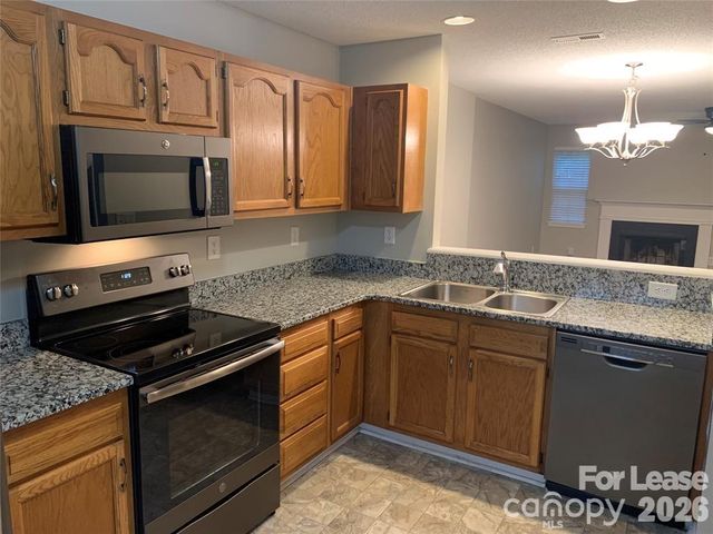11168 Whitlock Crossing Court, Charlotte, NC 28273