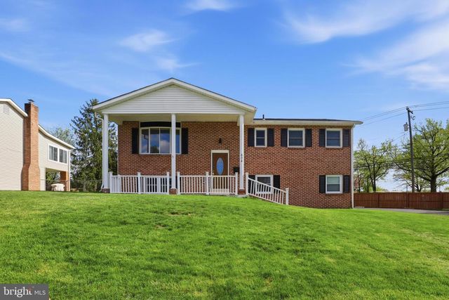 604 D ST, Carlisle, PA 17013