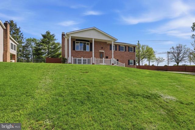 604 D ST, Carlisle, PA 17013