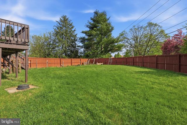 604 D ST, Carlisle, PA 17013