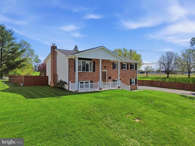 604 D ST, Carlisle, PA 17013