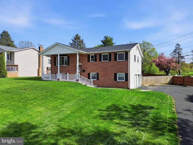 604 D ST, Carlisle, PA 17013