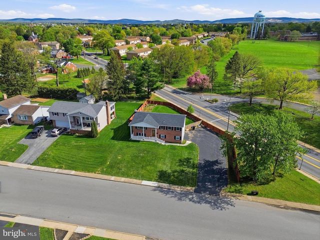 604 D ST, Carlisle, PA 17013
