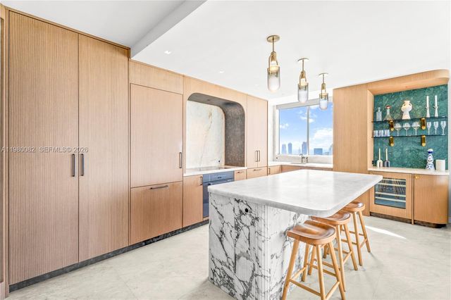 1330 West Ave 3102, Miami Beach, FL 33139