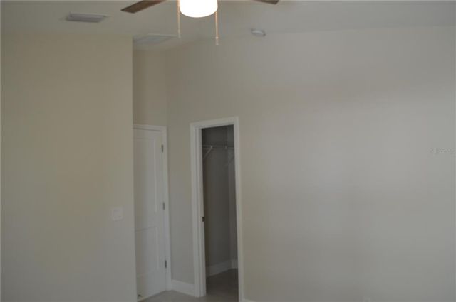 3917 W ROBSON STREET, Tampa, FL 33614