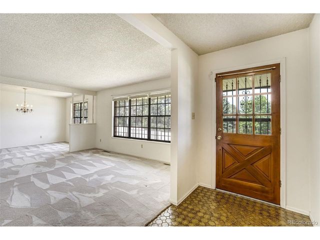 2845 Valencia Rd, Colorado Springs, CO 80917