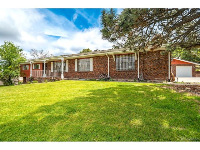 2845 Valencia Rd, Colorado Springs, CO 80917