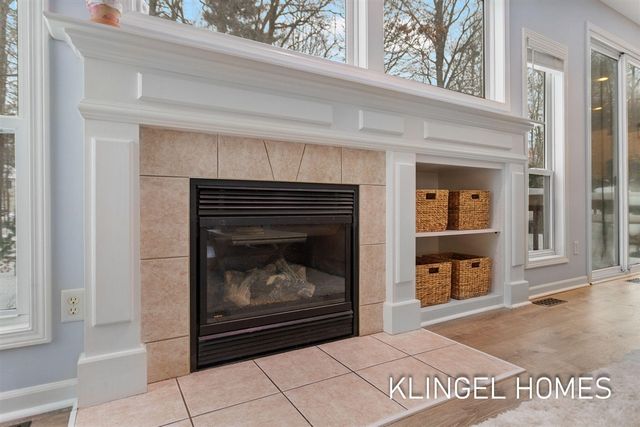 328 Boulder Drive, Norton Shores, MI 49441