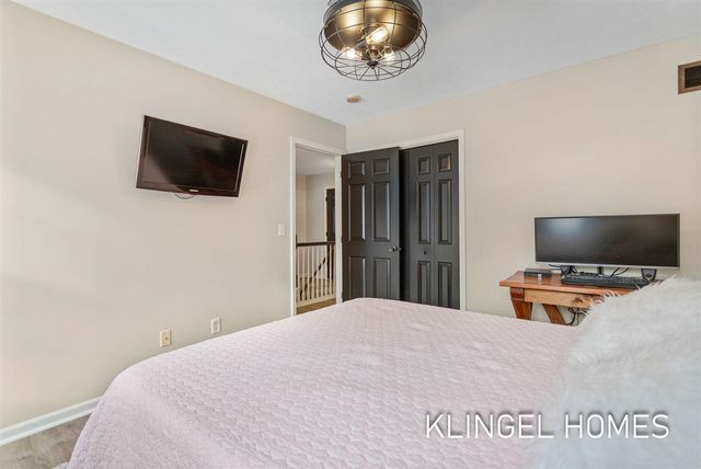 328 Boulder Drive, Norton Shores, MI 49441