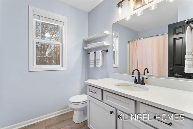 328 Boulder Drive, Norton Shores, MI 49441