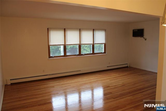 270 Kamena Street A Side 1st F, Fairview, NJ 07022
