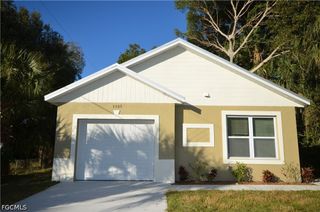 3303 Armstrong CT, Fort Myers, FL 33916