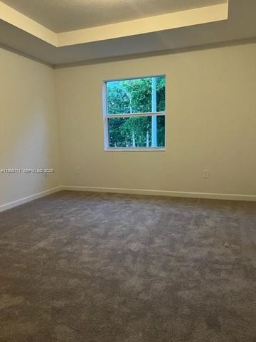 1041 SE 27th Ter 1041, Homestead, FL 33035