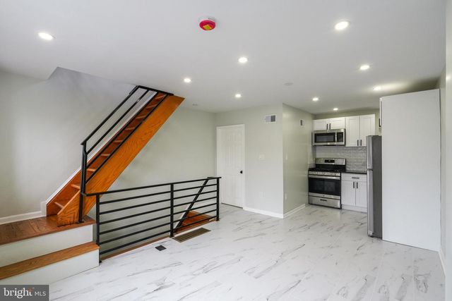 1236 E MOYAMENSING AVE, Philadelphia, PA 19147