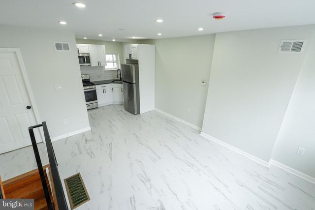 1236 E MOYAMENSING AVE, Philadelphia, PA 19147