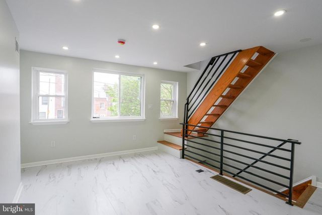 1236 E MOYAMENSING AVE, Philadelphia, PA 19147