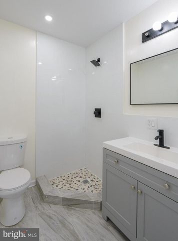 1236 E MOYAMENSING AVE, Philadelphia, PA 19147