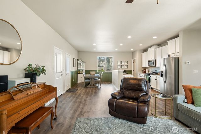 3246 Scotland Alley, Mount Vernon, WA 98273