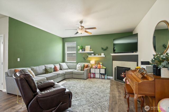 3246 Scotland Alley, Mount Vernon, WA 98273