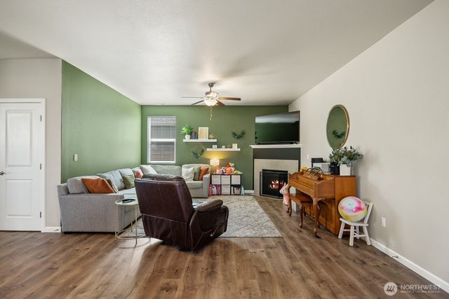 3246 Scotland Alley, Mount Vernon, WA 98273