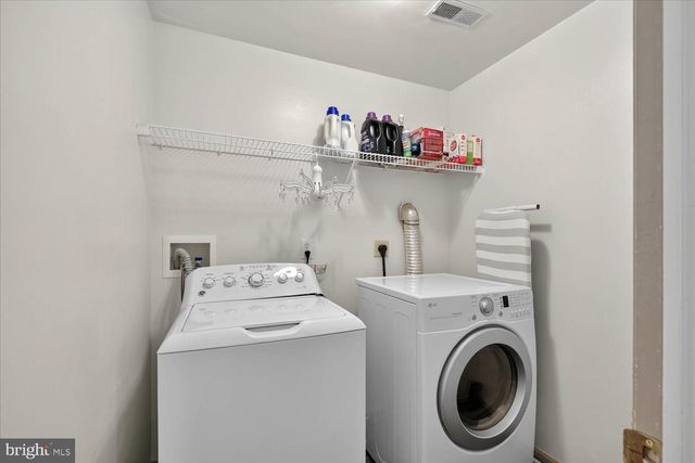554 MALLARD DR, Manheim, PA 17545