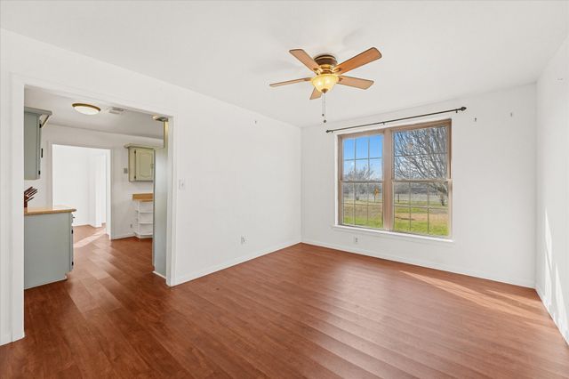 4633 Fm 36 N, Celeste, TX 75423