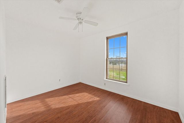 4633 Fm 36 N, Celeste, TX 75423