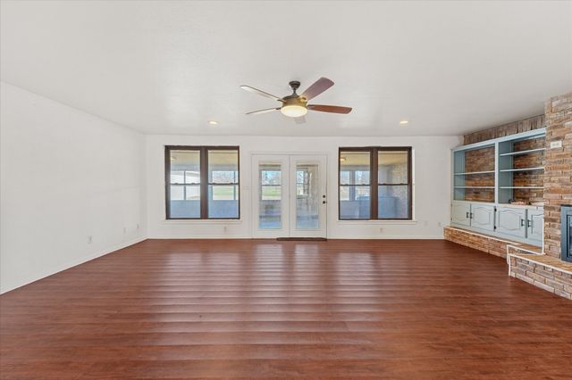 4633 Fm 36 N, Celeste, TX 75423