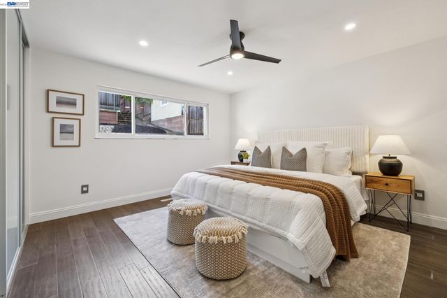 3009 BROADMOOR VIEW, Oakland, CA 94605