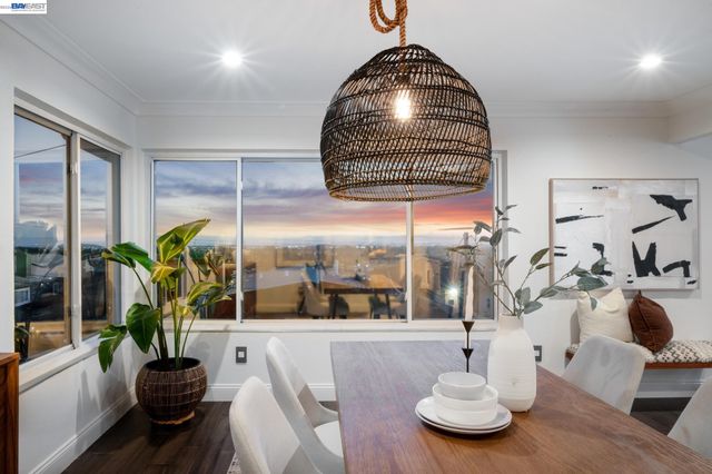 3009 BROADMOOR VIEW, Oakland, CA 94605