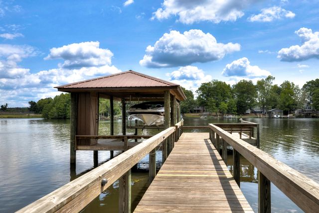 152 Plantation Drive, Manning, SC 29102
