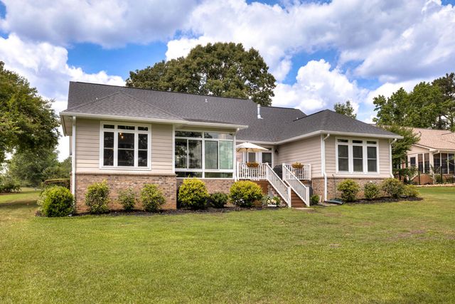 152 Plantation Drive, Manning, SC 29102