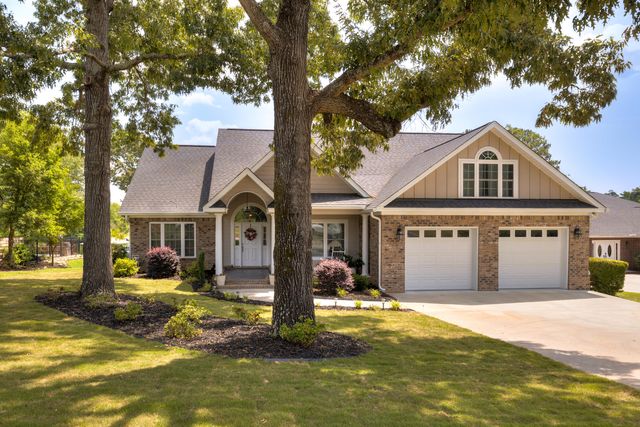 152 Plantation Drive, Manning, SC 29102