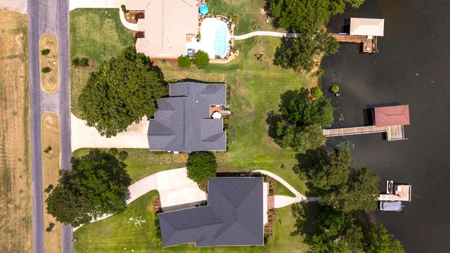 152 Plantation Drive, Manning, SC 29102