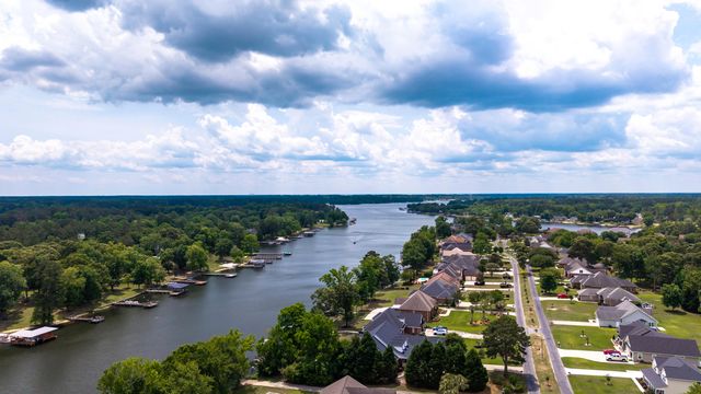 152 Plantation Drive, Manning, SC 29102