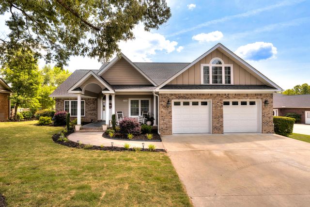 152 Plantation Drive, Manning, SC 29102