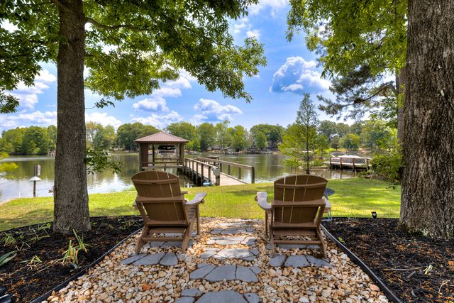 152 Plantation Drive, Manning, SC 29102