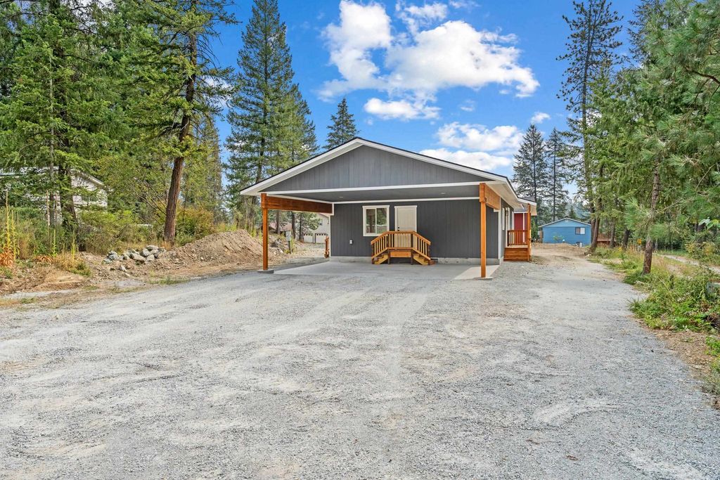 107 Lilac Ln, Newport, WA 99156 photo 1