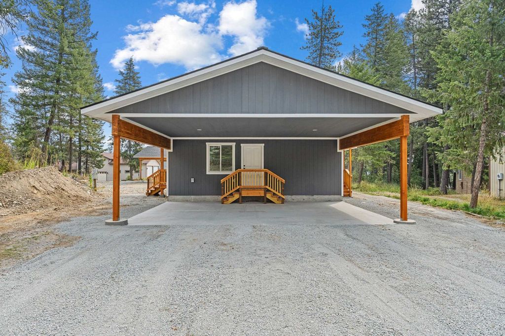 107 Lilac Ln, Newport, WA 99156 photo 2
