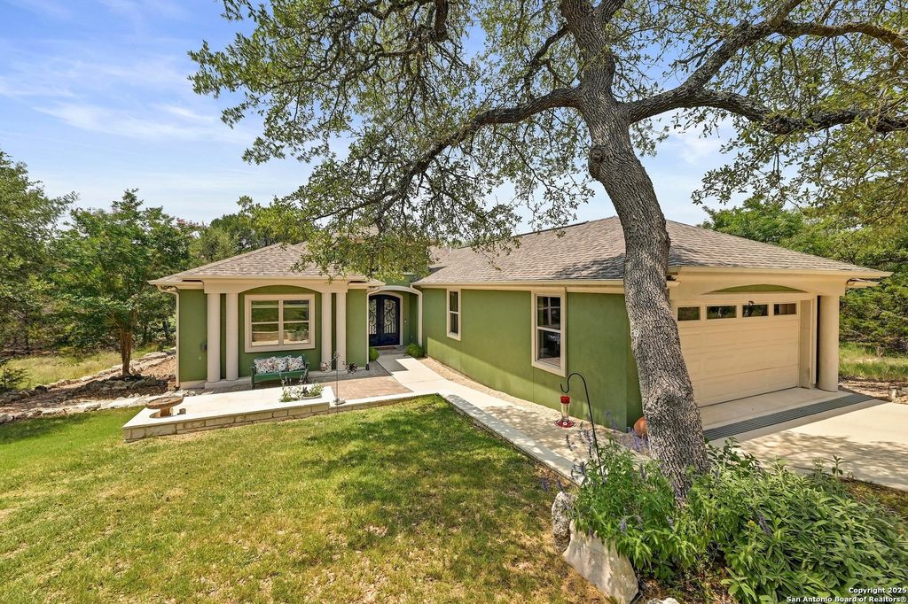 118 S John Bird, Blanco, TX 78606