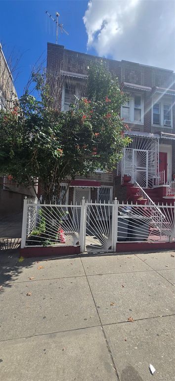 1348 Elder Avenue, Bronx, NY 10472 — photo 2