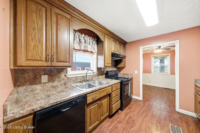 135 Cotton Ln, Taylorsville, KY 40071