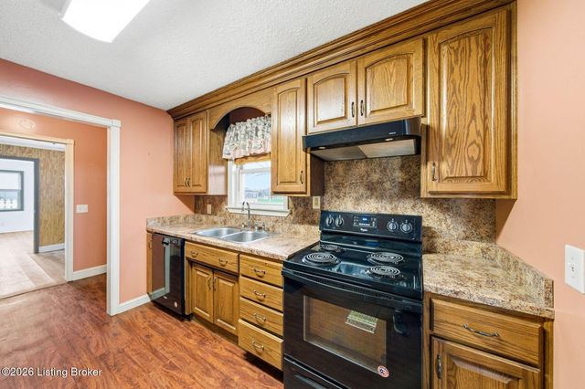 135 Cotton Ln, Taylorsville, KY 40071