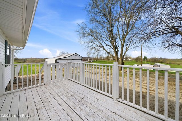 135 Cotton Ln, Taylorsville, KY 40071